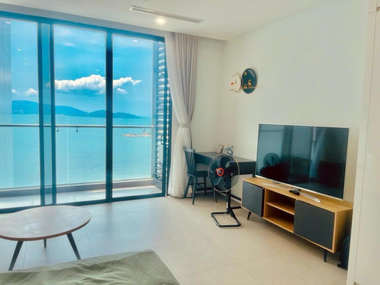 דירות נה טראנג Scenia Bay Oceanfront By Housing מראה חיצוני תמונה